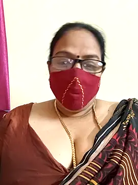 Snapshot of heera-rani chatting on April 2, 2026, 6:00 am heera-rani online show from April 2, 2026, 6:00 am