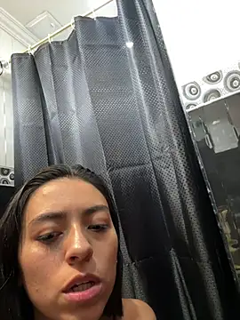 Snapshot of canelleGarces chatting on July 19, 2026, 7:39 pm canelleGarces online show from July 19, 2026, 7:39 pm