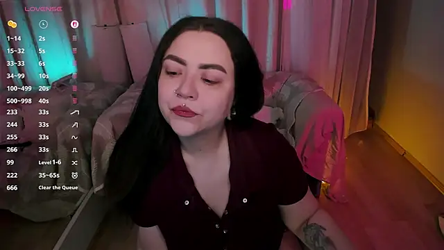 ashton heidii online show from February 24, 2026, 11:03 pm