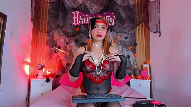 MIIRANDAHOT online show from October 16, 2025, 1:45 pm