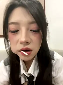 Snapshot of yuanyuanzi99 chatting on October 16, 2025, 12:17 pm yuanyuanzi99 online show from October 16, 2025, 12:17 pm