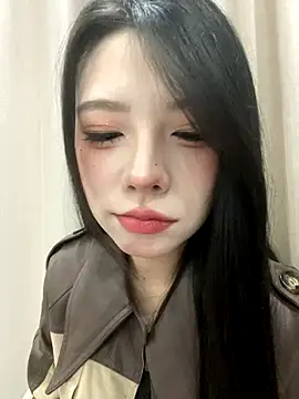 Snapshot of yuanyuanzi99 chatting on October 17, 2025, 12:30 pm yuanyuanzi99 online show from October 17, 2025, 12:30 pm