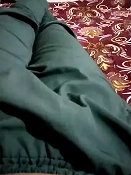 hunk28 6 online show from October 24, 2025, 6:37 pm