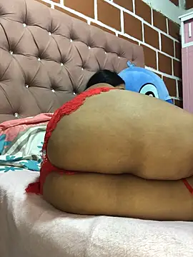 Rachellcooperrr online show from March 20, 2026, 1:10 am