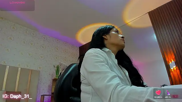 BLUE TAY1 online show from October 8, 2025, 12:03 pm