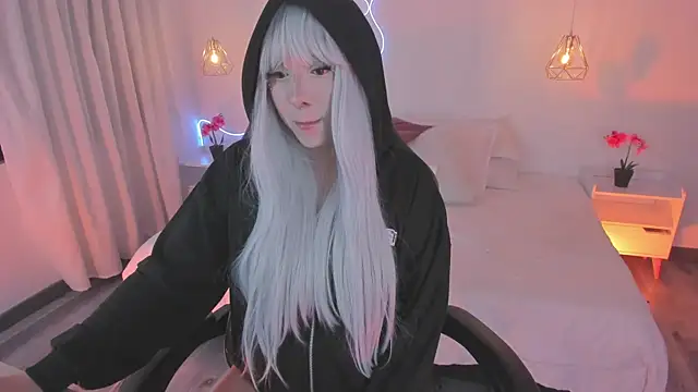 Noahcryptic online show from November 15, 2025, 5:38 am