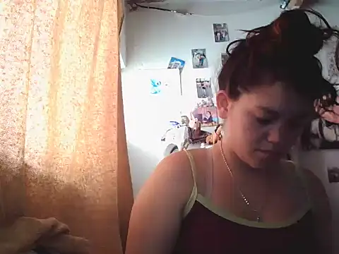 Snapshot of chanito_1421 chatting on September 24, 2025, 1:58 pm chanito 1421 online show from September 24, 2025, 1:58 pm