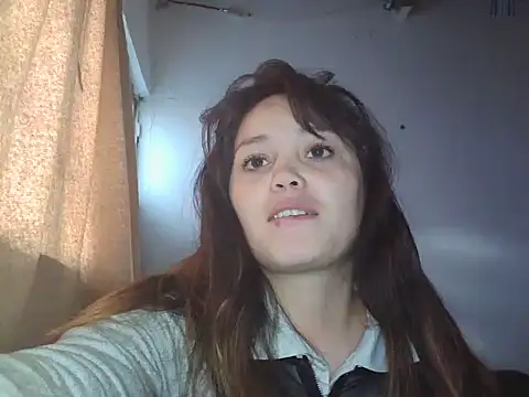 Snapshot of chanito_1421 chatting on October 14, 2025, 9:37 pm chanito 1421 online show from October 14, 2025, 9:37 pm