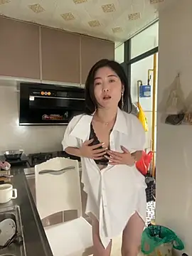 xtt1689999 online show from September 21, 2025, 2:57 am