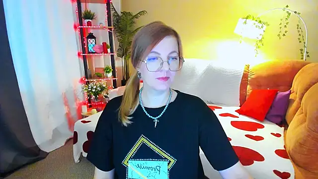 YourUniverser online show from April 10, 2026, 4:39 am