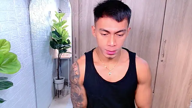 Snapshot of PinooyMilker chatting on October 5, 2025, 2:21 am PinooyMilker online show from October 5, 2025, 2:21 am