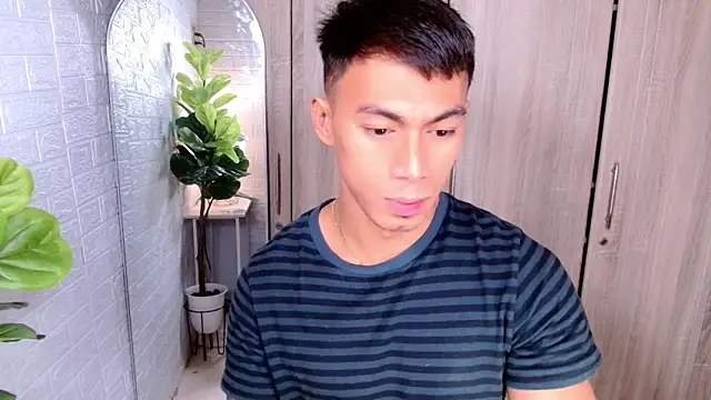 Snapshot of PinooyMilker chatting on October 6, 2025, 3:26 am PinooyMilker online show from October 6, 2025, 3:26 am