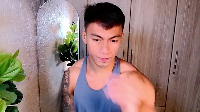 Snapshot of PinooyMilker chatting on November 8, 2025, 12:38 pm PinooyMilker online show from November 8, 2025, 12:38 pm