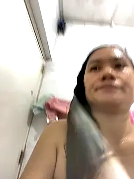 wildpussycat69 online show from October 2, 2025, 4:30 am