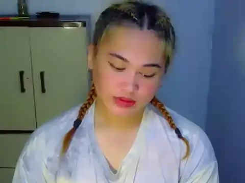 Snapshot of Annierose_ts chatting on February 7, 2026, 10:13 pm Annierose ts online show from February 7, 2026, 10:13 pm