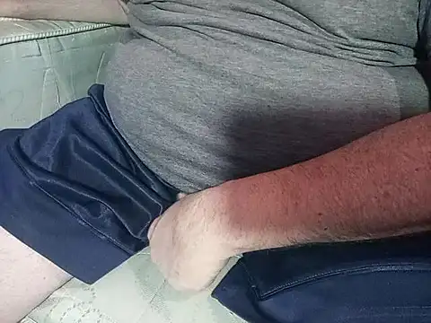 Snapshot of BabyBearMilk chatting on October 22, 2025, 10:20 pm BabyBearMilk online show from October 22, 2025, 10:20 pm