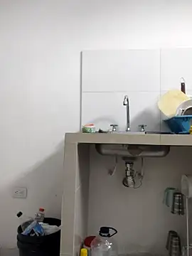 Nala1986 online show from September 22, 2025, 3:36 pm