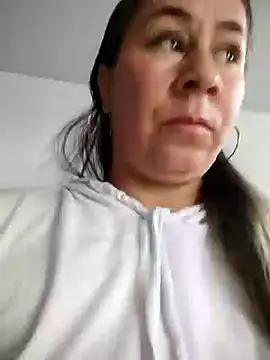 Nala1986 online show from October 14, 2025, 3:02 pm