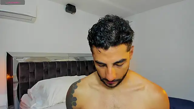 Snapshot of MARC_THOMPSON_ chatting on September 17, 2025, 2:52 pm MARC THOMPSON online show from September 17, 2025, 2:52 pm