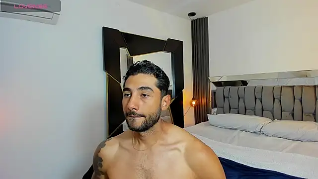 MARC THOMPSON  online show from November 26, 2025, 6:09 pm