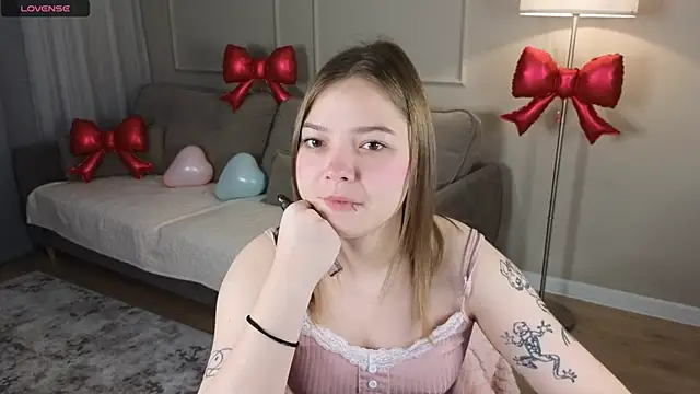 patriciapink online show from February 10, 2026, 5:22 am