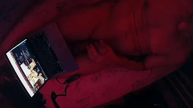 Magnum Mace online show from March 11, 2026, 5:46 am