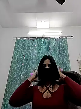 Snapshot of SEEMA_127 chatting on February 10, 2026, 9:24 am SEEMA 127 online show from February 10, 2026, 9:24 am