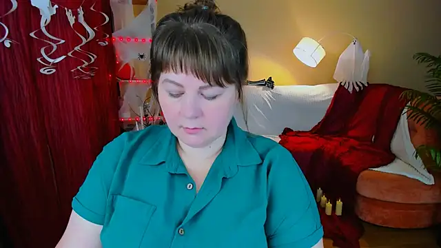 CrystaalStaar online show from October 26, 2025, 9:26 am