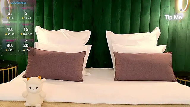 VanessaFields online show from February 26, 2026, 3:11 pm