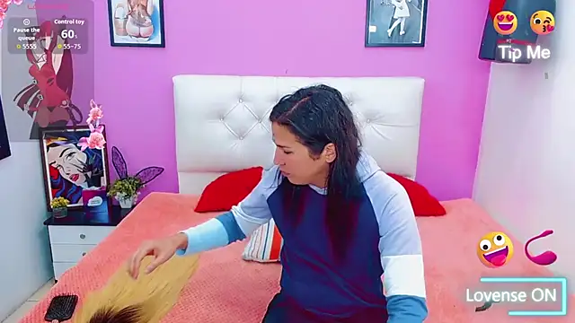 Azley sweet online show from October 20, 2025, 3:56 pm