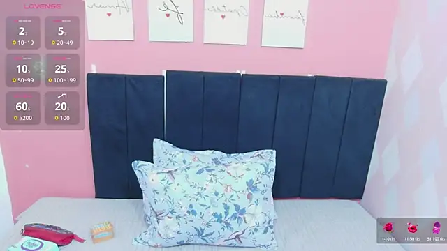 curvybrunnett online show from March 25, 2026, 12:55 pm