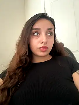 CharmingMaddie online show from October 11, 2025, 4:16 pm