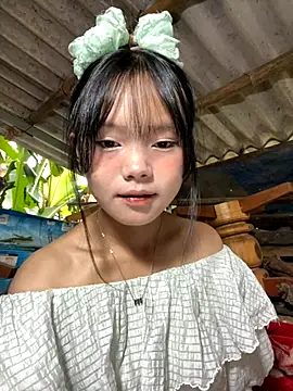 Snapshot of AdamLazis chatting on October 26, 2025, 12:38 am AdamLazis online show from October 26, 2025, 12:38 am