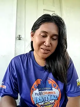 Snapshot of Romantic_Sabrina chatting on September 9, 2025, 5:40 am Romantic Sabrina online show from September 9, 2025, 5:40 am