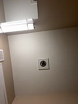 kelvin971011 online show from September 24, 2025, 11:24 am