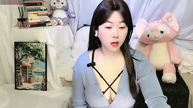 Emmaq996 online show from April 9, 2026, 1:27 am