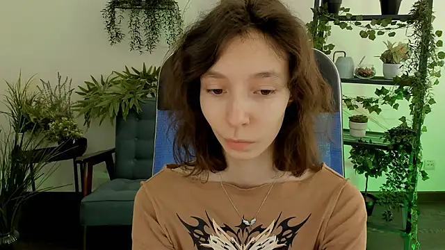 Snapshot of EmmanuellBrown chatting on February 9, 2026, 7:12 am EmmanuellBrown online show from February 9, 2026, 7:12 am