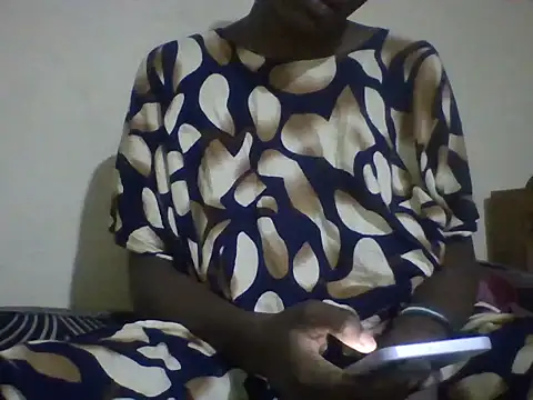 sexyonettt online show from September 12, 2025, 4:01 am