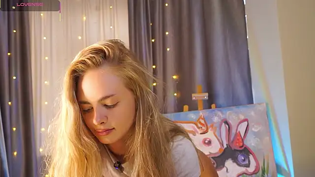 AliciaMellow online show from March 14, 2026, 11:59 am