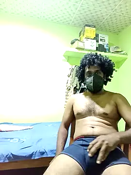 hotblack7 online show from February 9, 2026, 9:13 am