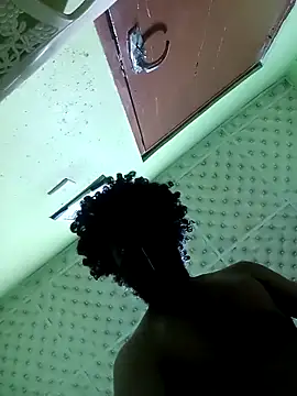 hotblack7 online show from April 6, 2026, 6:20 pm