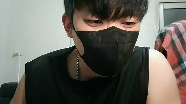 Snapshot of bigbb101011 chatting on November 17, 2025, 2:01 pm bigbb101011 online show from November 17, 2025, 2:01 pm