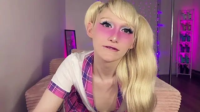 jeylababe online show from July 17, 2026, 2:07 am
