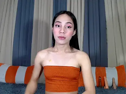 Jadehotcum online show from December 2, 2025, 1:28 pm