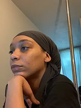 Velvetraexo online show from March 25, 2026, 8:26 pm