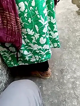 Snapshot of hiddennisha chatting on October 16, 2025, 11:00 am hiddennisha online show from October 16, 2025, 11:00 am