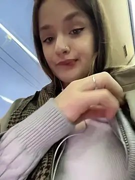 Snapshot of KittyQueeny chatting on October 29, 2025, 2:19 pm KittyQueeny online show from October 29, 2025, 2:19 pm