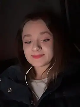 Snapshot of KittyQueeny chatting on November 30, 2025, 2:10 pm KittyQueeny online show from November 30, 2025, 2:10 pm