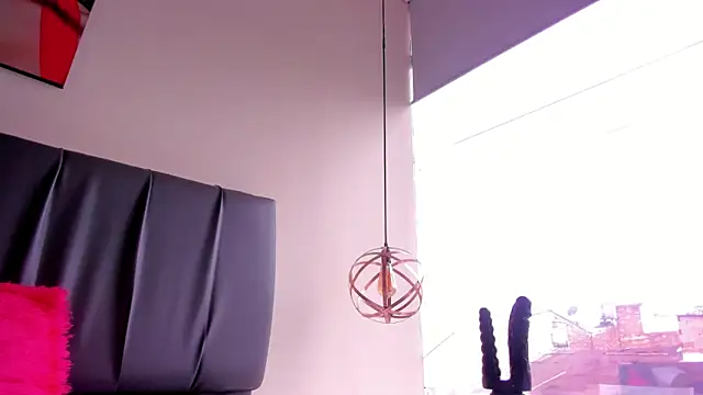 iisabella noa online show from March 24, 2026, 12:32 pm