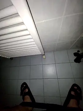 giova17cm online show from March 5, 2026, 11:01 pm